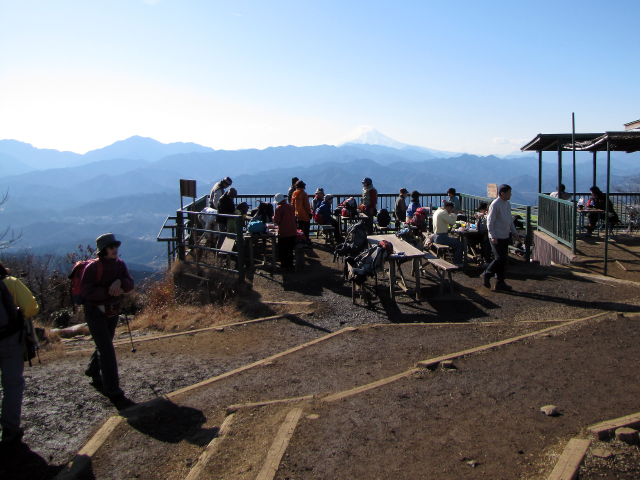 テラス越しの富士山